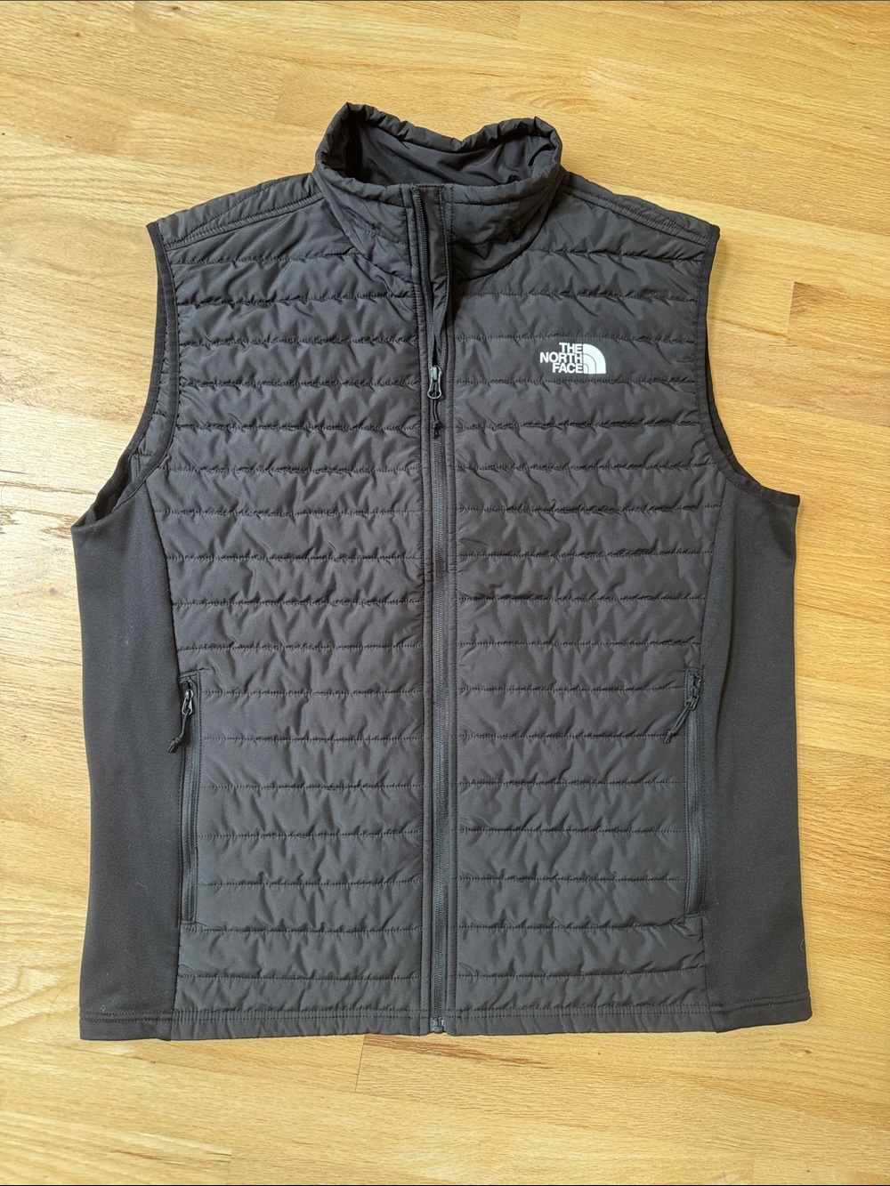 The North Face Men's Quilted zippered Vest Black Size XL